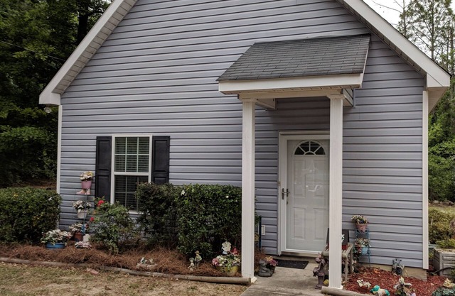 ★ Byron Bungalow ★ Cozy Quiet ∣ Near I-75 & Amazon