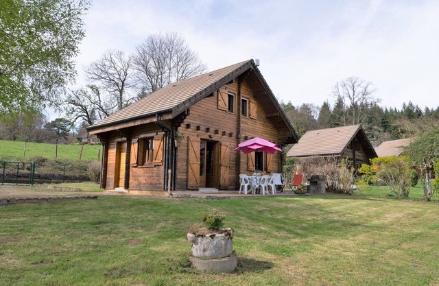 Cottage du Lac by Interhome