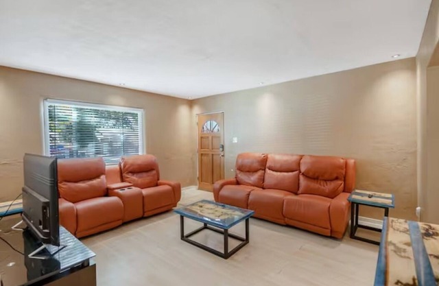 Cagua Uptown Home: Private Room B