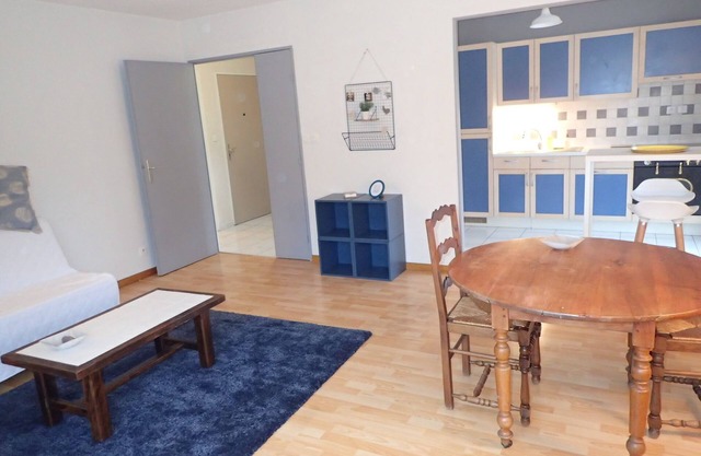 Calm and Bright Flat 65m2