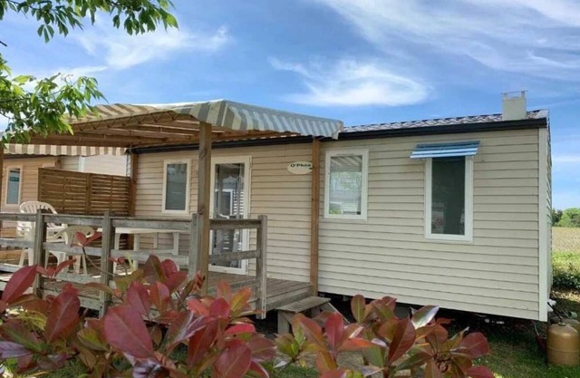 Camping 3 étoiles - Piscine - eehcgg