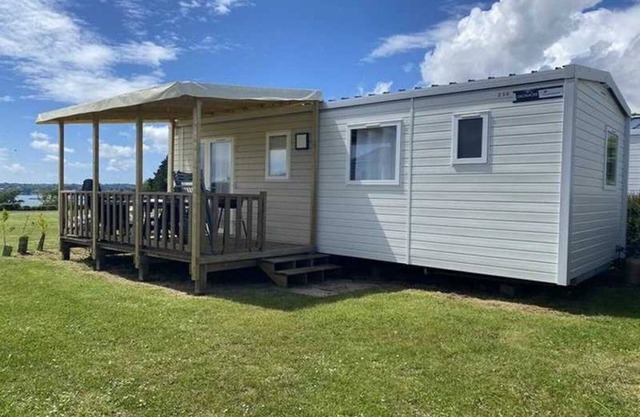 Camping 4 étoiles - Piscine - ccbbbgf