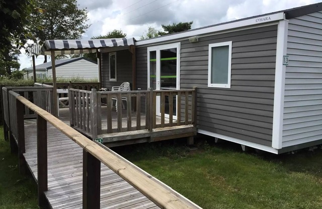 Camping Entre Terre et Mer * - PMR Comfort mobile home (2 bedrooms) adapted for people with reduced mobility 4 people