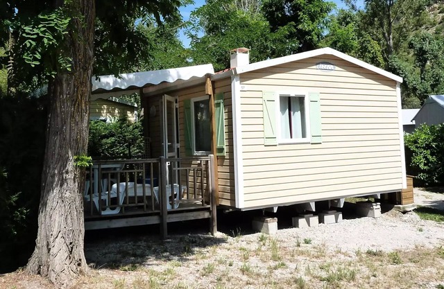 Camping Flower La Rivière * - Mobil Home Confort 2 rooms 2 people