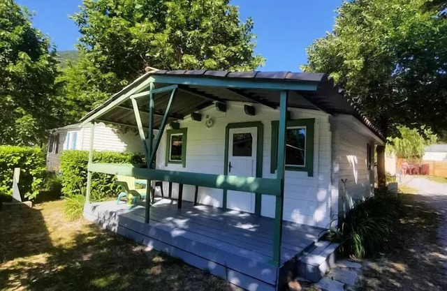 Camping la Ribière * - Chalet 24m2 - 2 bedrooms 4 people