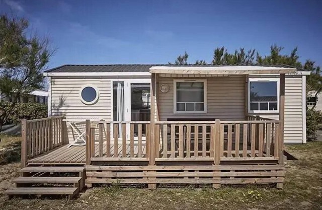 Campsite Eurocamp Village de la Guyonnière * - Mobile home Premium 4 rooms 6 people air-conditioned