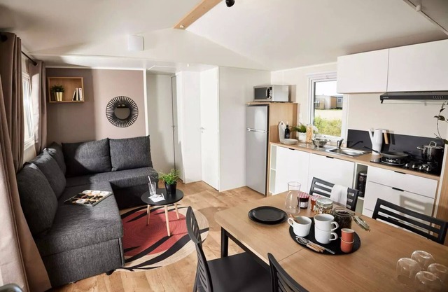 Campsite Le Pré des Moines * - Mobile home BAMBOU + 3 bedrooms 2 to 7 people - 2 people included in the price