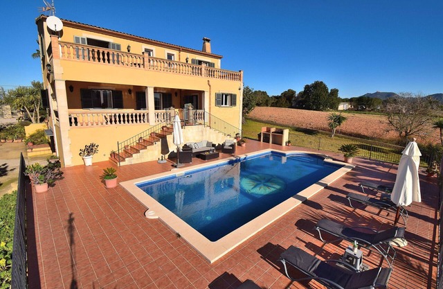 Can Claret Gran 176 wonderful villa with private pool, large terrace, air conditioning and WiFi