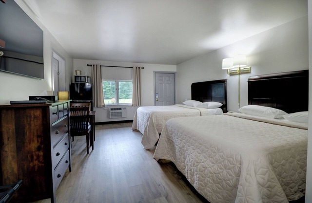Canaan Motel