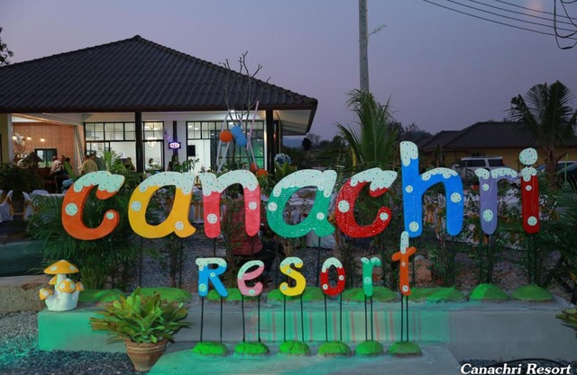 Canachri Resort
