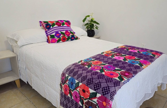 Caracol Purple Department