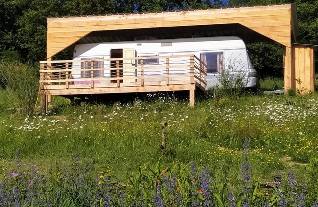 cararetro , caravane chauffée et climatisée