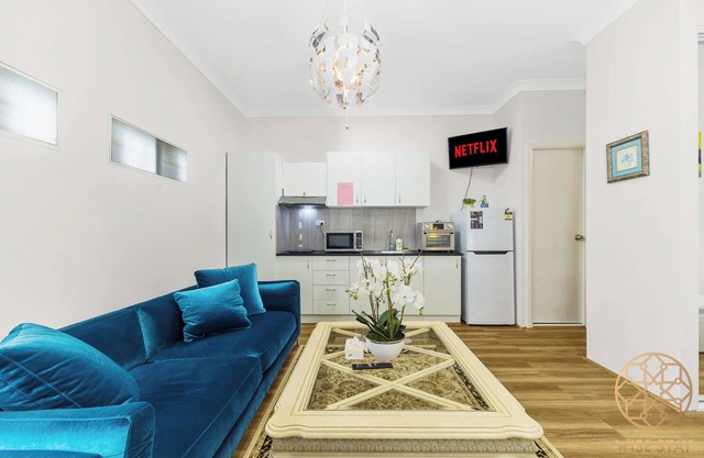 Carlingford sweet studio with WiFi& Parking