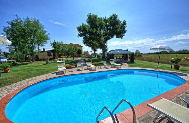 Casa Catia - Holiday Country Villa in Valdichiana, Tuscany