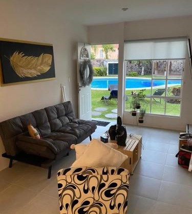 Casa con jardín y piscina ideal para el fin de semana