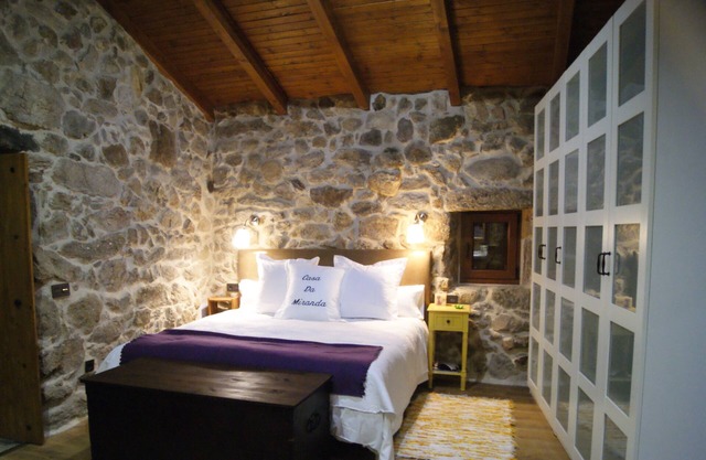 CASA DA MIRANDA for 2-4 people, children free.