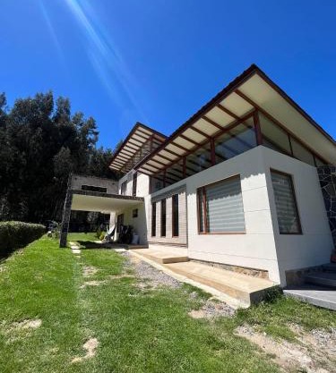 Casa de Campo Moderna Ubaté - Sector La Laja