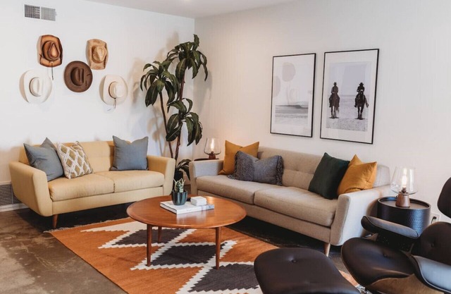 Casa de Vaqueros! Family&Pet Friendly! 3mi->Beach