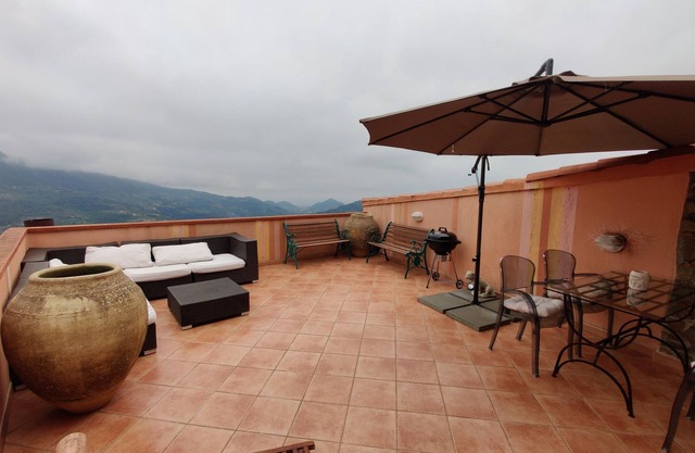 Casa del Gufo, Cozy vacation apartment with sea view
