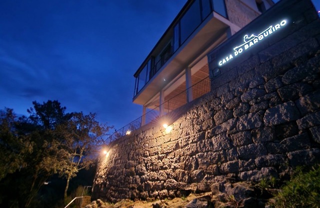 Casa do Barqueiro LOUREIRA