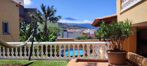 Casa" VISTAS AL TEIDE" mar Piscina privada parking cubierto gratuito en las instalaciones