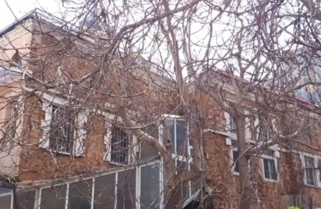 CasaBella with 24/7 Air Condition on Solar power