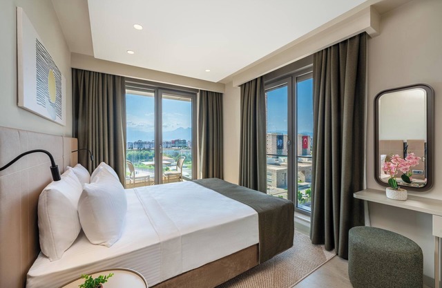 Casamax Suites