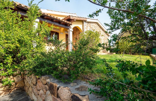 Case Peschiera 11 - single house a few steps from Lu Impostu
