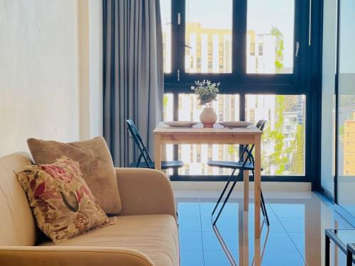 CASSA TOOWONG - Convenient 1B Apt at Central Location with Parking Managed by The Cassa