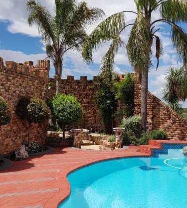 CASTLE WITH A VIEW