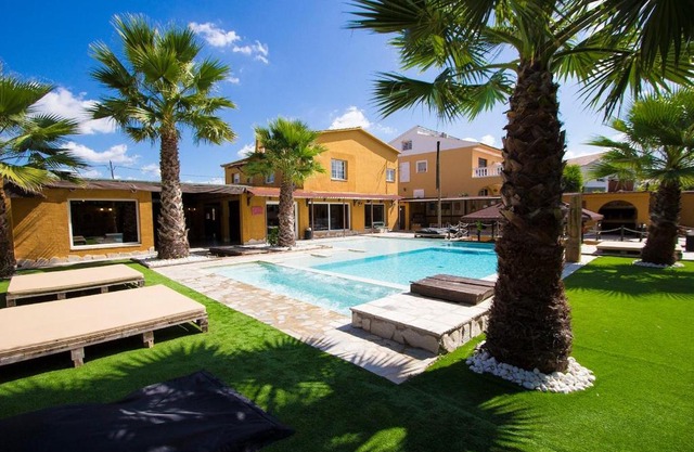 Catalunya Casas Relax and Recharge - only 34km from Barcelona!