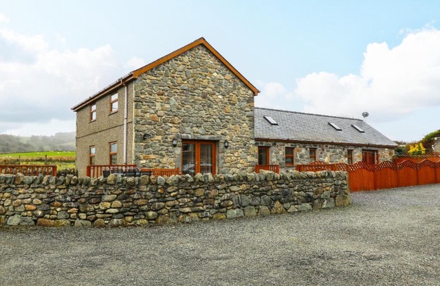 Cefn-Yr-Efail
