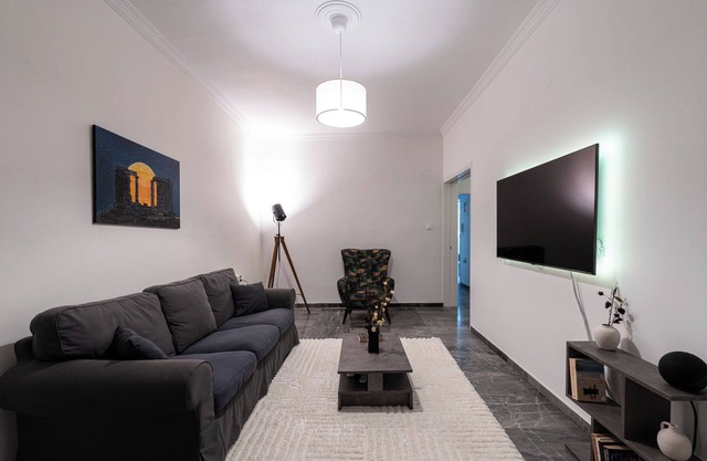 Central Elegant Flat in Patras with beautiful balcony and view