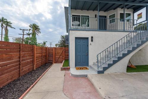 Central San Diego 2 BED Condo