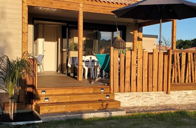 Chalet 4 people. Quiet, 10 minutes from the beaches and 30 minutes from Spain.