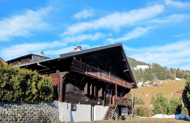 Chalet Anthamatten by Interhome