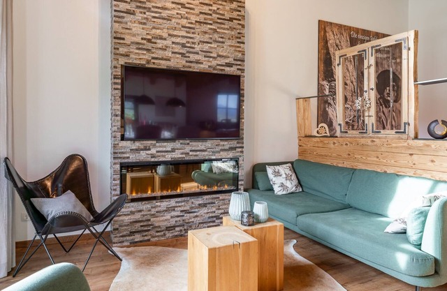 Chalet Edelweiss - with magnificent mountain view and sauna