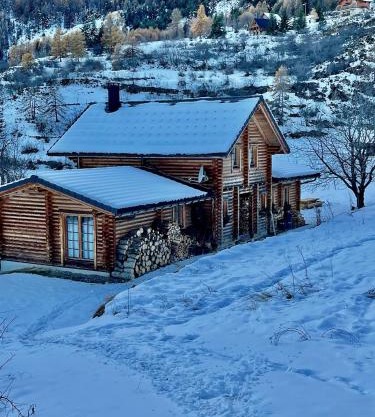 Chalet luxueux SAUNA WIFI