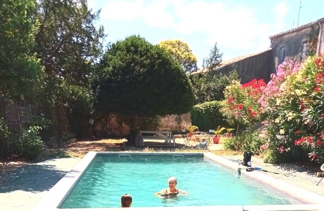 Chambres Dhôtes "123 Soleil" Avec Piscine Pour 8 au Cœur de L'hérault!