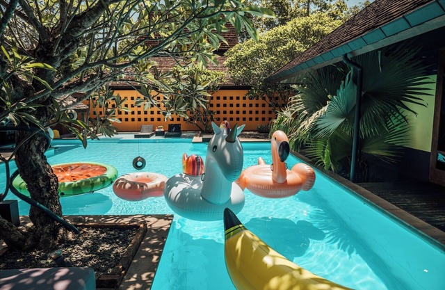 Chandra Residence
