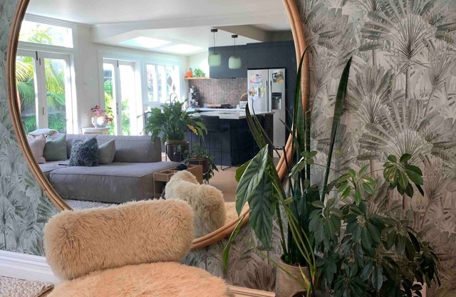 Character Villa in Ponsonby Kid & Pet Friendly