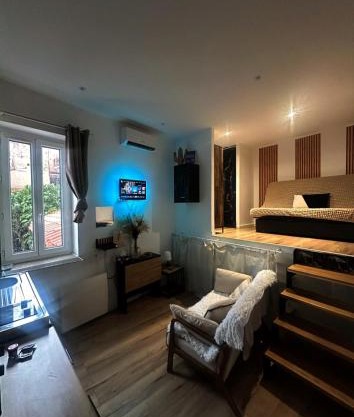 Charmant Studio Climatisé plein centre d'Aubagne