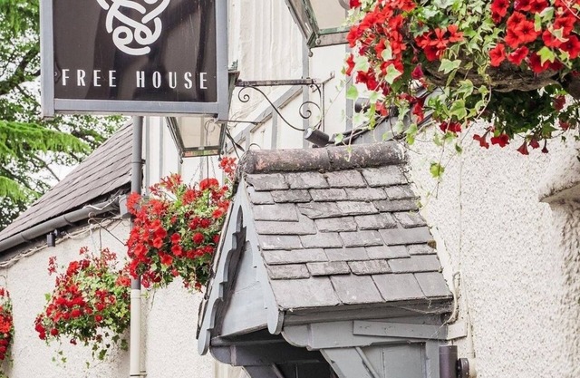 Charming 1-Bed loft in Caerleon