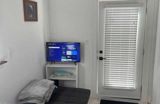 Charming 1-bedroom house with WiFi and AC in Prince Rupert