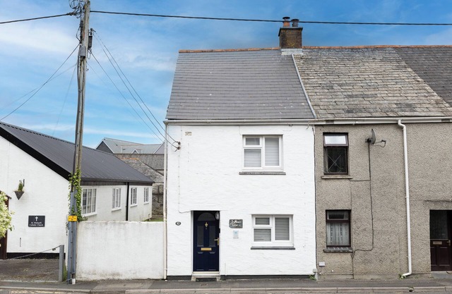 Charming 2 bed cottage between Rock & Padstow