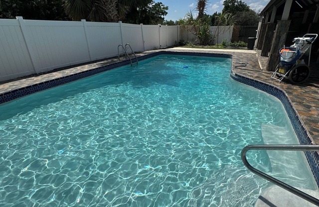 Charming 2-bedroom bed & breakfast in beautiful Orlando with WiFi, AC