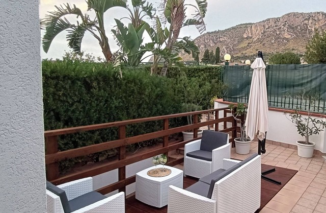Charming 2-bedroom house in amazing Aspra