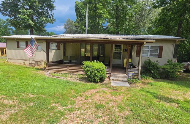 Charming 2-bedroom mobile home in Leatherwood Bay/KY Lake area, Dover,Stewart TN