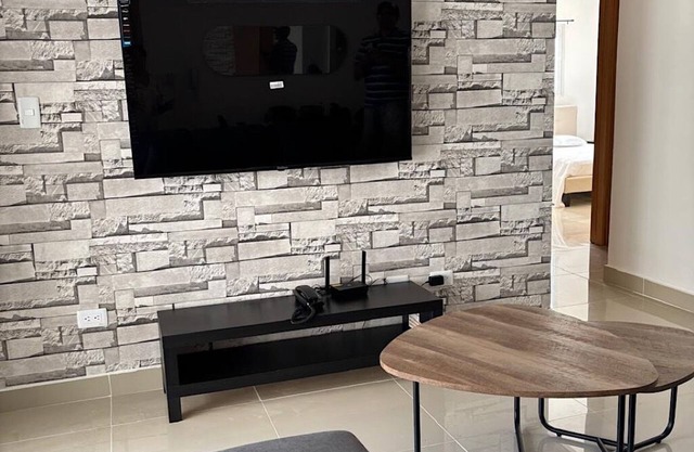 Charming 3-bedroom apartment with Wi-Fi, AC in welcoming Santo Domingo Este.