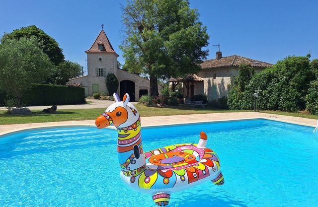 Charming 4-star gîte with private pool in the Occitanie region of France